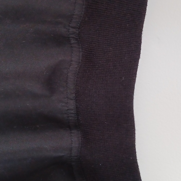 IZOD Black Pullover Jacket With Pockets, Zipper, Ribbed Wrists & Hem W-XL - Picture 5 of 7